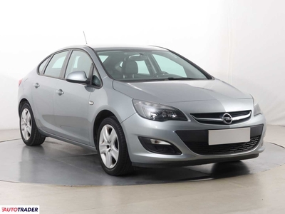 Opel Astra 1.4 138 KM 2014r. (Piaseczno)