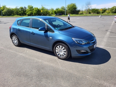 Opel Astra J Active 1,6 benzyna + LPG