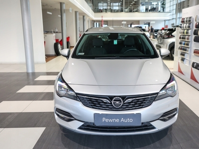 Opel Astra K Sportstourer Facelifting 1.2 Turbo 145KM 2019