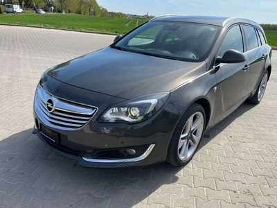 Opel Insignia I Country Tourer 2.0 Turbo Ecotec 250KM 2014