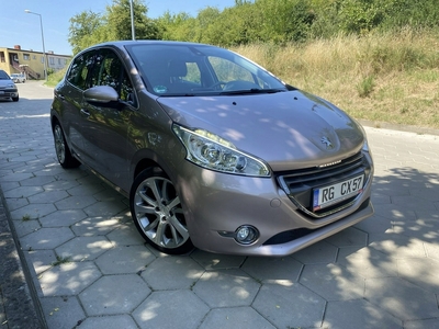 Peugeot 208 I Hatchback 3d 1.6 VTI 120KM 2012