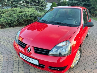 Renault Clio III Hatchback 5d 1.2 i 16V 75KM 2009