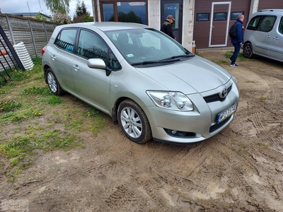 Toyota Auris I 2.0 D-4D Prestige