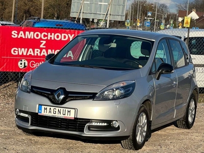 Toyota Auris II 2016