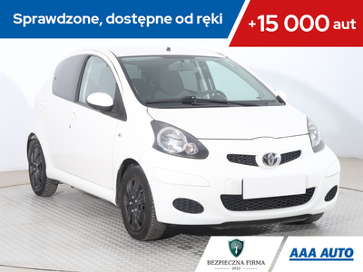 Toyota Aygo I Hatchback 3d 1.0 VVT-i 68KM 2011