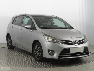 Toyota Verso , 7 miejsc, Klimatronic, Tempomat, Dach panoramiczny