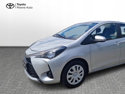 Toyota Yaris III Hatchback 5d Facelifting 2017 1.0 VVT-i 72KM 2019