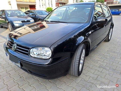 Volkswagen Golf 4 1,6 benzyna,climatronic,4x elektr.szyby,książka serwisowa