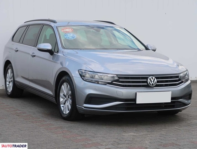 Volkswagen Passat 2.0 147 KM 2019r. (Piaseczno)