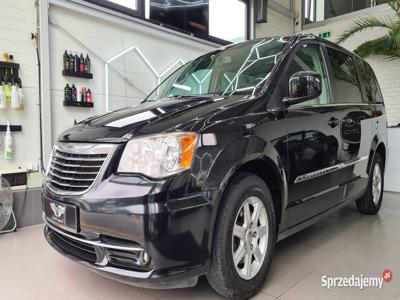 CHRYSLER TOWN AND COUNTRY 2013 3.6 V6