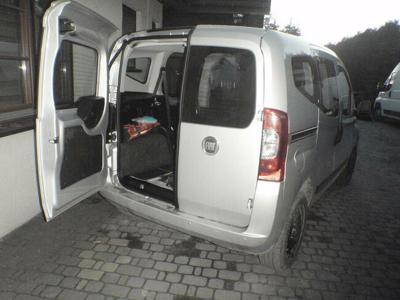 fiat Qubo salon PL max wersja JAK NOWY 77 tys FV 23%