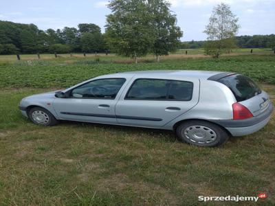 Sprzedam Renault Clio 1998r. Sprawny stan dobry