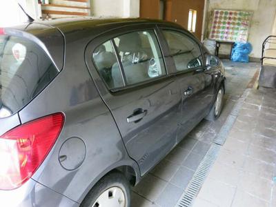 Syndyk sprzeda pojazd Opel Corsa