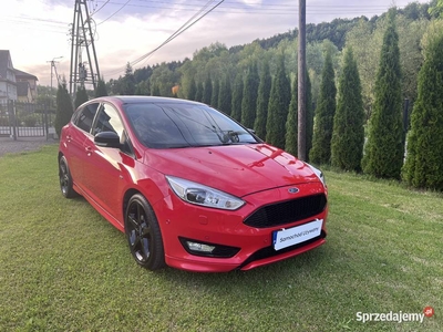 Ford Focus Red Edition St line