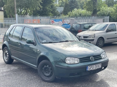 Golf IV 1.4 98r 5 drzwi - silnik bdb - bierz mnie w świat! Puck