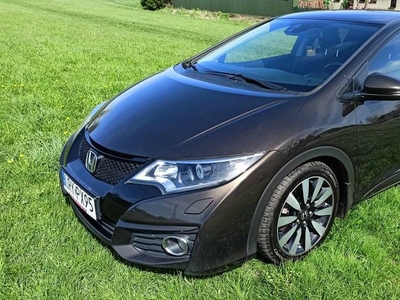 Honda Civic ix 1,8 5DR elegance connect