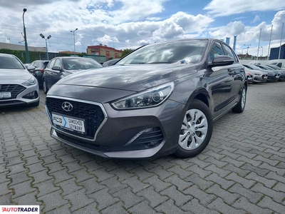 Hyundai i30 1.4 benzyna 100 KM 2019r. (Kraków, Nowy Targ)