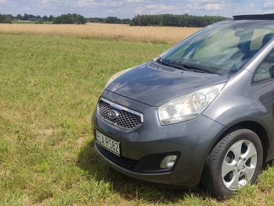 Kia Venga 2010 benzyna* kamera cofania* szyberdach* tempomat