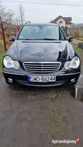 Mercedes Klasa C 2004 C230 Avantgarde 1.8 192KM kompresor kombi ksenon hak