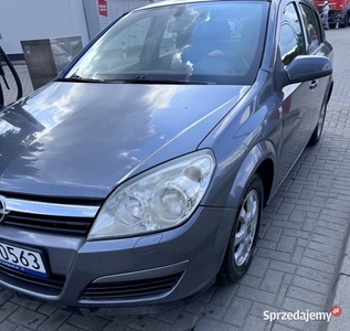 Opel astra h