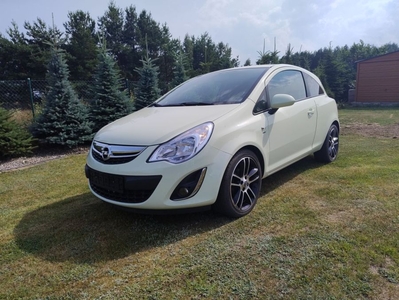 Opel corsa 1.4 benzyna