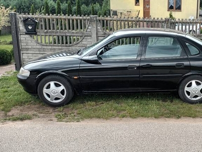 Opel Vectra B 1.6 16v 1998 rok klimatyzacja bardzo zadbana