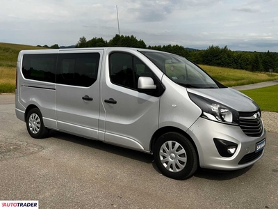 Opel Vivaro 1.6 diesel 145 KM 2018r. (Sanok)