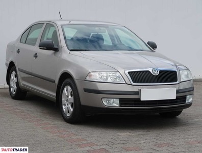 Skoda Octavia 1.6 100 KM 2012r. (Piaseczno)