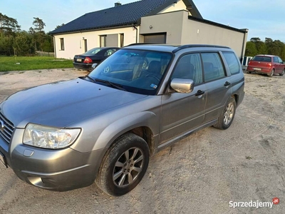 Sprzedam Subaru Forestera AT