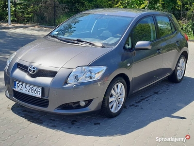 Toyota Auris 1,6 zadbana