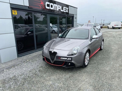 Alfa Romeo Giulietta Nuova II Hatchback 5d 1750 TBi 16v 235KM 2011