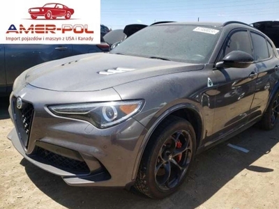 Alfa Romeo Stelvio 2022