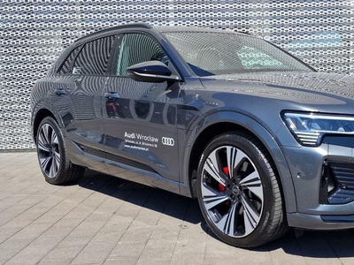 Audi Q8 e-tron 114kWh 408KM 2023