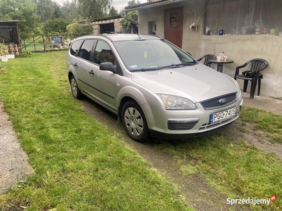 Ford focus MK2?. 1,6 kombi