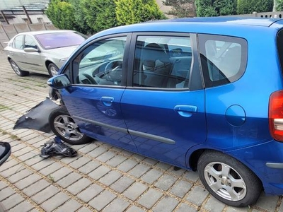 Honda jazz 2007r 1.3 lpg. Uszkodzony