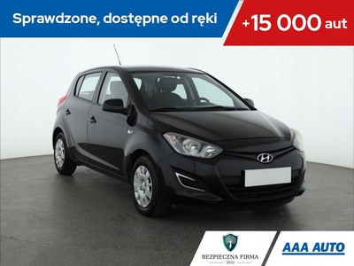 Hyundai i20 I Hatchback 5d Facelifting 1.2 DOHC 85KM 2012