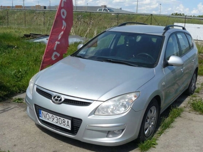 Hyundai i30 I CW 1.6 CRDi 90KM 2008