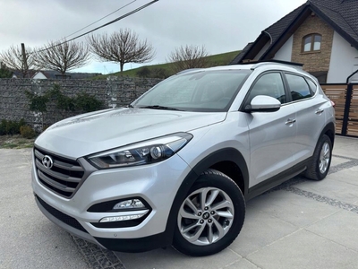 Hyundai Tucson III SUV 2.0 CRDI 136KM 2016