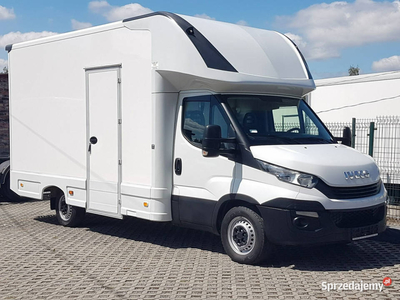 Iveco Daily KONTENER NISKOPODŁOGOWY 4,31x2,24x2,42 SKLEP FOODTRUCK KAMPER …