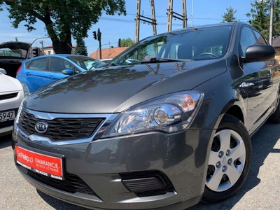 Kia Ceed I Hatchback 5d Facelifting 1.4 DOHC CVVT 90KM 2011