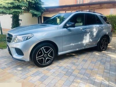 Mercedes GLE W166/C292 SUV 3.0 350d 258KM 2017