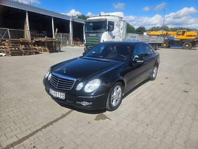 Mercedes Klasa E W211 Sedan W211 3.0 V6 (320 CDI) 224KM 2008