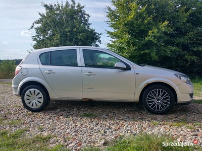 Opel Astra H 1.7 CDTI