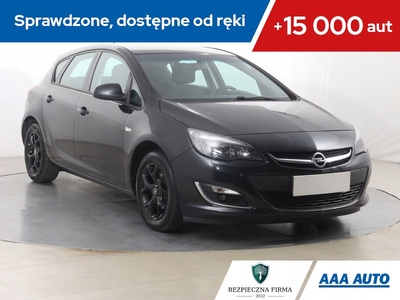 Opel Astra J GTC 1.4 Turbo ECOTEC 140KM 2013