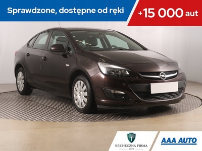 Opel Astra J Sedan 1.4 Turbo ECOTEC 140KM 2017