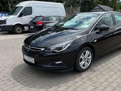 Opel Astra K Hatchback 5d 1.4 Turbo 125KM 2018