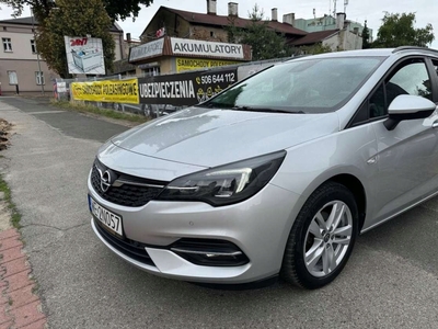 Opel Astra K Sportstourer Facelifting 1.5 Diesel 122KM 2020