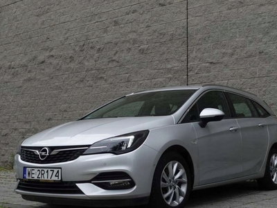 Opel Astra K Sportstourer Facelifting 1.5 Diesel 122KM 2020