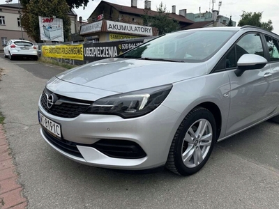 Opel Astra K Sportstourer Facelifting 1.5 Diesel 122KM 2020