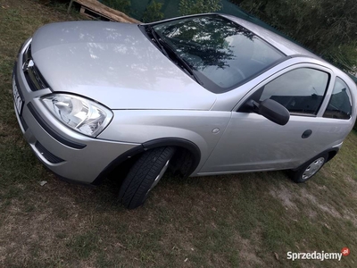 Opel Corsa C 1.2 Twinport 2004 rok 2- właściciel 110 000 przebieg